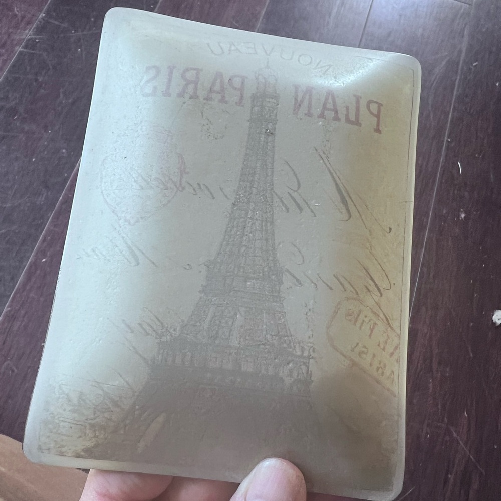 PARIS Unique 5"x7" Glass Paris Eiffel Tower Decorative Tray Great Condition ❤️ - Picture 2 of 3